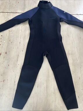 Youth One-Piece Wetsuit - Navy & Black